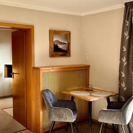 Koelbl - Am アパート テガーンゼー